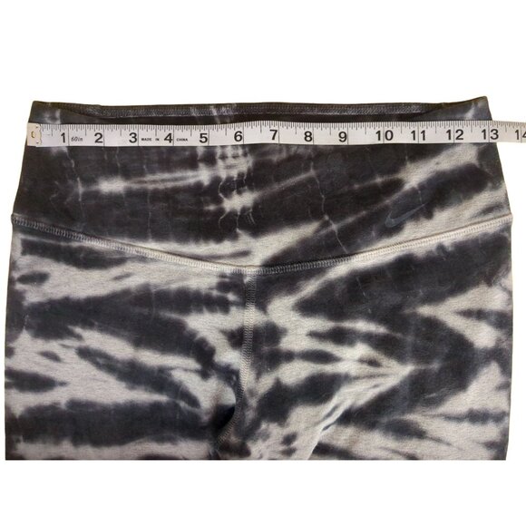 Nike Capri Leggings Womens S Tie Dye Gray White Dri Fit Athletic Athleisure - Picture 5 of 7
